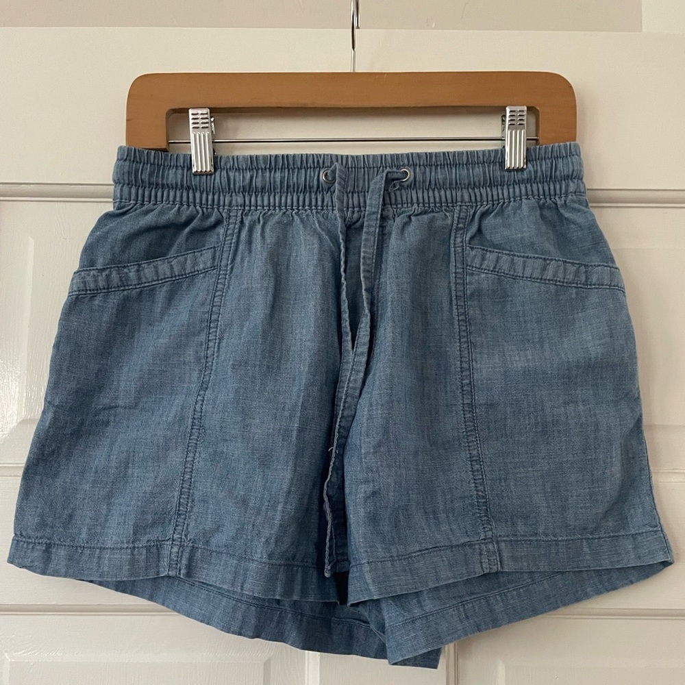 GAP Linen Blue Chambray Shorts
